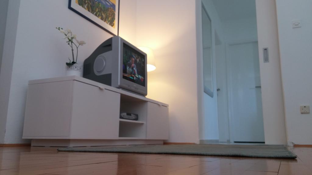 Apartment Helena Tribalj 外观 照片